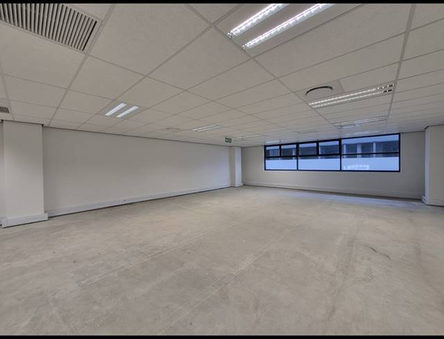 124M² OFFICE TO LET IN ILLOVO